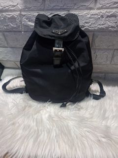 (Category: ) located in . Submitted by jhaz_bags (Listing ID 1450420176, Image 1). Description: .