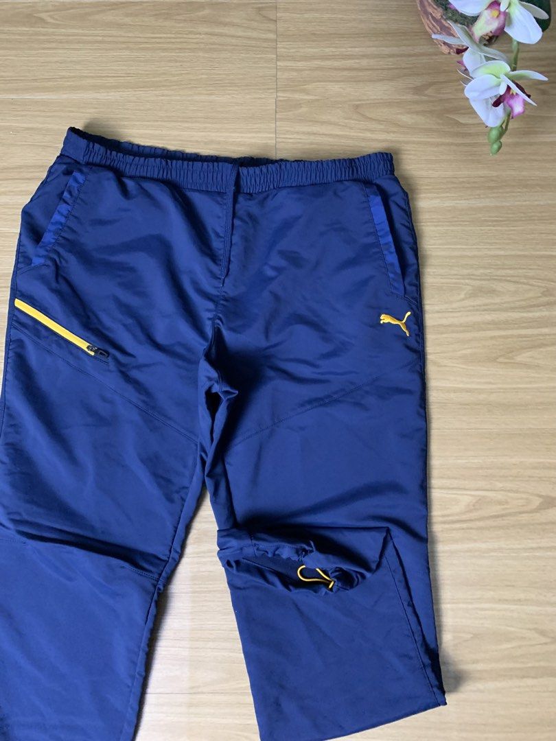 Puma trackpant (Category: Joggers) located in Kota Bharu. Submitted by zmenjual (Listing ID 1450521460, Image 3). Description: Hai akak abang, mahu segak bergaya? -Measurement P 29 ke atas Ada tali LABUH:41 -Sebarang pertanyaan bole tanya P/s owner sangat friendly! .