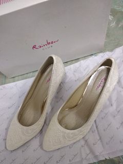 (Category: ) located in . Submitted by trendy99sg (Listing ID 1450482967, Image 1). Description: .