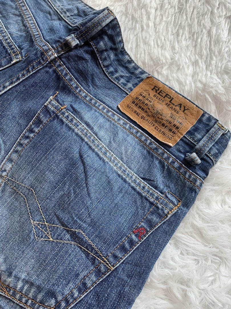 Replay Blue Jeans Men's Size 32/36 (Category: Jeans) located in Bislig. Submitted by jam_jam07 (Listing ID 1450468372, Image 3). Description: - Men's Blue Jeans - Size: Waist 32, Length 36 - Fit: Relaxed - Wash: Classic Denim - Closure: Button Fly - Origin: Made in Tunisia - Style: Great for Casual Wear.