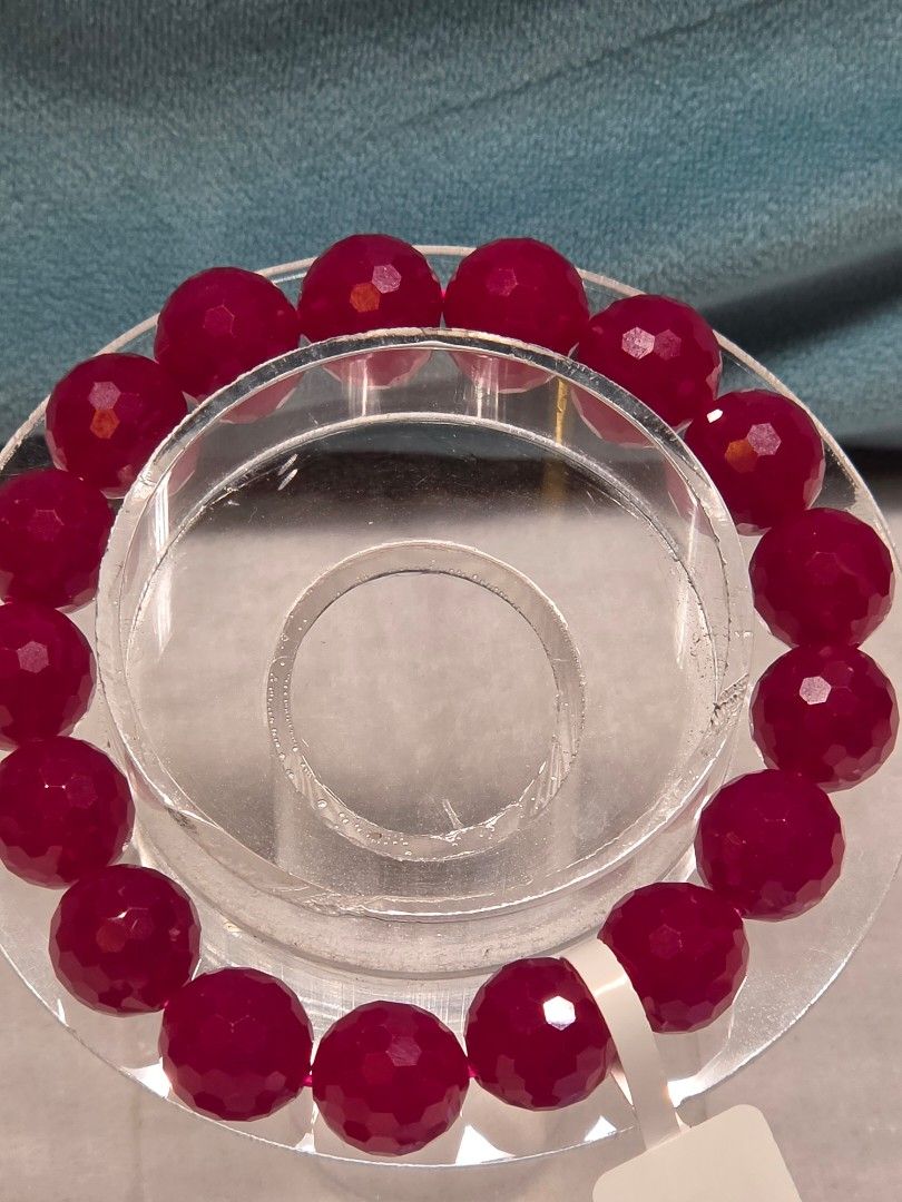 Ruby Faceted with Certificate (Category: Bracelets) located in Manila. Submitted by cavalierdolls (Listing ID 1450466386, Image 3). Description: Ruby Bracelet 12mm faceted with Certificate.
