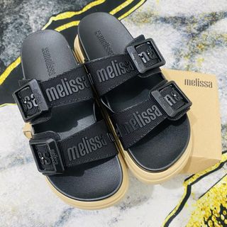 (Kategori: ) berada di . Dikirim oleh megamelia632 (ID iklan 1449598534, Gambar 1). Deskripsi: .