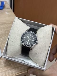 (Category: ) located in . Submitted by ridzuanrush1 (Listing ID 1450335081, Image 1). Description: .