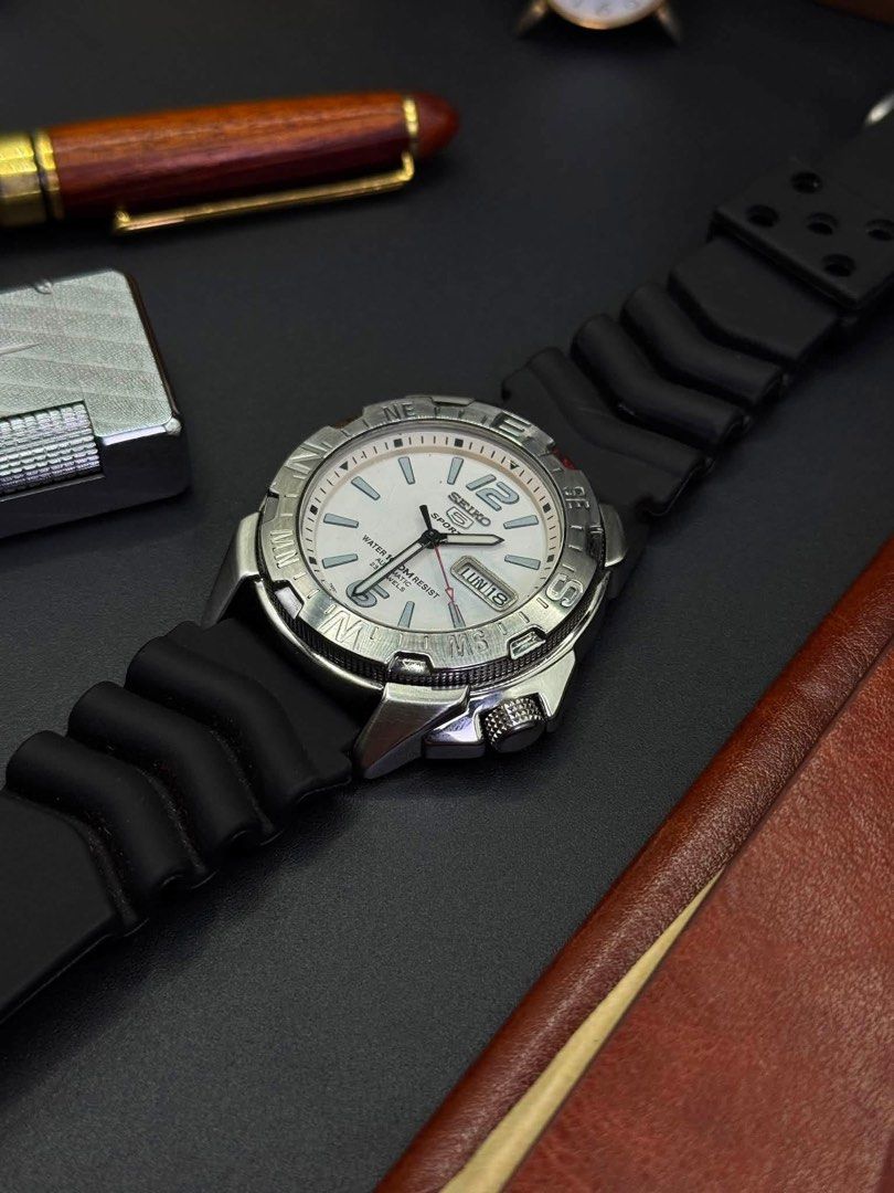 Seiko Sports 7S36 “Field Explorer” (Category: Men's Watches) located in Pinili. Submitted by thetimecollector (Listing ID 1450495471, Image 2). Description: ⚜️ Seiko Sports 7S36 “Field Explorer” • Newly polished • Newly serviced (July 10, 2026) • Automatic 7S36 movement • 40mm case • Ready to wear 🏷️ ₱3,500 FIXED.