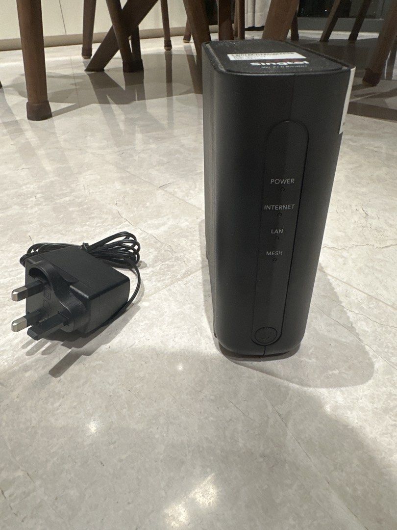 Singtel WiFi 6 Router with Power Adapter513044185781391364