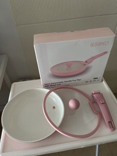 （分類：）位於 。 由 ccctiff 提交（商品編號 1450352072，圖片 1）。簡介： 。