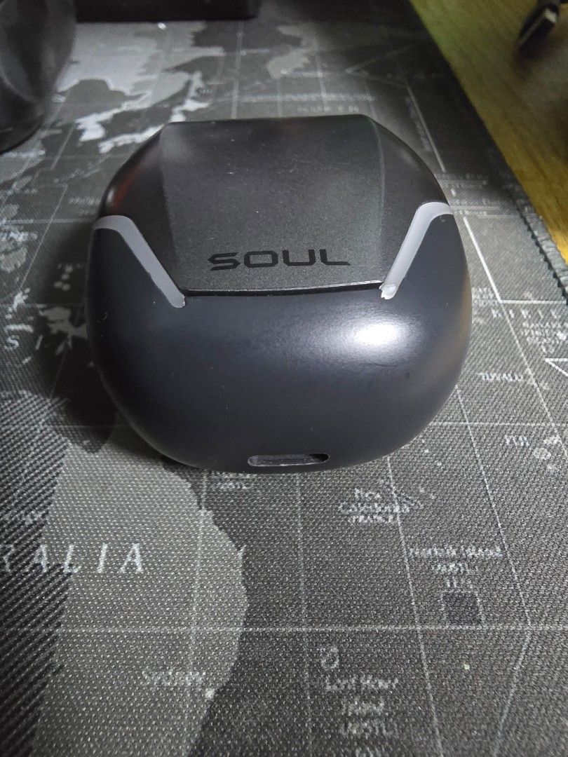 SOUL Wireless Earbuds with Charging Case514696716360110082