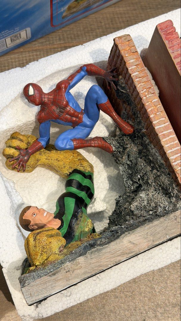 Spiderman Resin Bookends (Category: Figurines & Statues) located in Quezon City. Submitted by abubut.atbp (Listing ID 1450340196, Image 2). Description: Bought for around $250 before. Selling below market value. Opened only to check Pickup location: Valleygolf Antipolo.