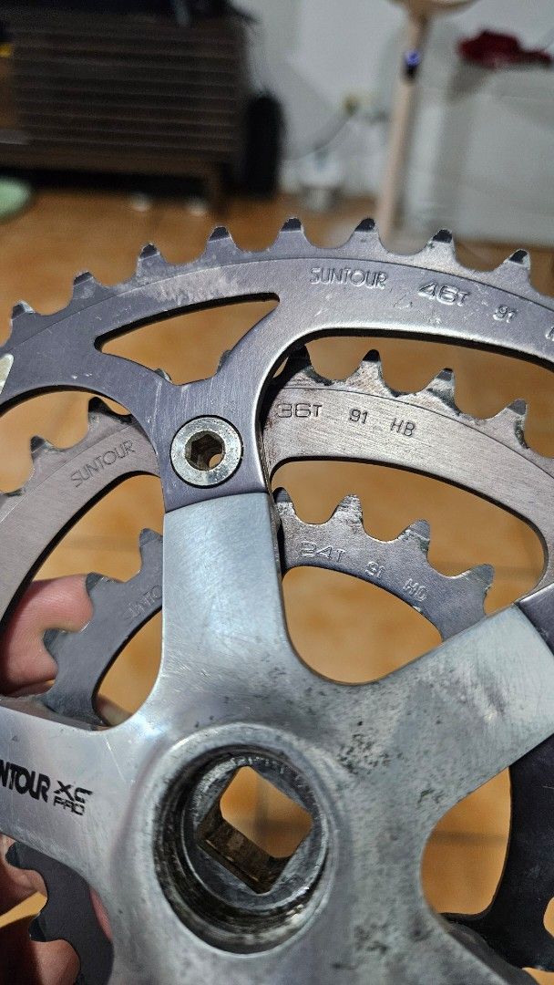 Suntour XC PRO (Category: Bicycles) located in Quezon City. Submitted by oldbridgecycles (Listing ID 1450449019, Image 2). Description: - Suntour XC Pro crankset - 175mm - 24/36/46T 4500 pesos.