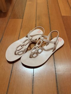 （分類：）位於 。 由 suthy 提交（商品編號 1450449410，圖片 1）。簡介： 。