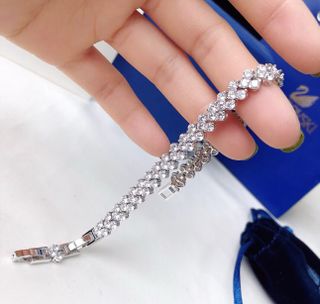 (Category: ) located in . Submitted by lucky.purchase (Listing ID 1450322305, Image 1). Description: .