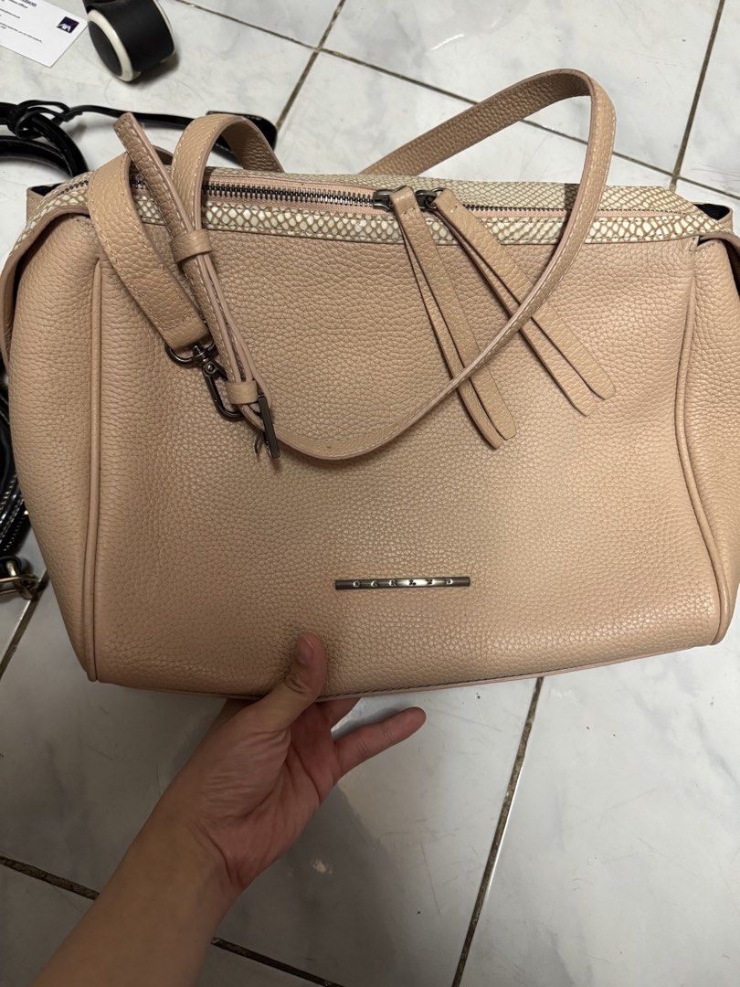 Take all branded bags (Category: Luxury Bags & Wallets) located in Malabon City. Submitted by jessibells (Listing ID 1450320654, Image 3). Description: - Black patent leather tote bag - Beige textured shoulder bag with metal accent - Beige leather slouchy tote with textured detail - All bags feature handles - Some bags include detachable straps - Versatile styles suitable for various occasions - Please check photos for detailed views.