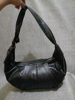 (Kategori: ) berada di . Dikirim oleh sellaboutique (ID iklan 1450358760, Gambar 1). Deskripsi: .