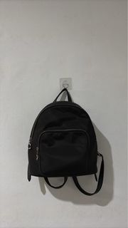 (Kategori: ) berada di . Dikirim oleh gitaaafr (ID iklan 1450411929, Gambar 1). Deskripsi: .