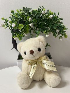 (Category: ) located in . Submitted by plushpop (Listing ID 1450520534, Image 1). Description: .