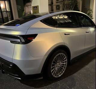 (Category: ) located in . Submitted by wrapstarautostyle (Listing ID 1450382175, Image 1). Description: .