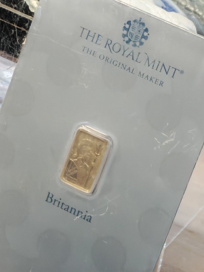 The Royal Mint Britannia Gold Bar (Category: Currency) located in Caloocan City. Submitted by mommyella22 (Listing ID 1450386643, Image 1). Description: - Authentic Royal Mint Britannia gold bar - Comes sealed in original packaging - Ideal for collectors and investors - Guaranteed genuine - Feel free to ask questions.