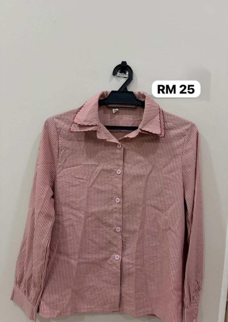 Top Blouse (Category: Blouses) located in Ampang. Submitted by nblhbee (Listing ID 1450326414, Image 1). Description: Starting price at RM 8.