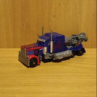 (Category: ) located in . Submitted by transformersparadise (Listing ID 1447181032, Image 1). Description: .