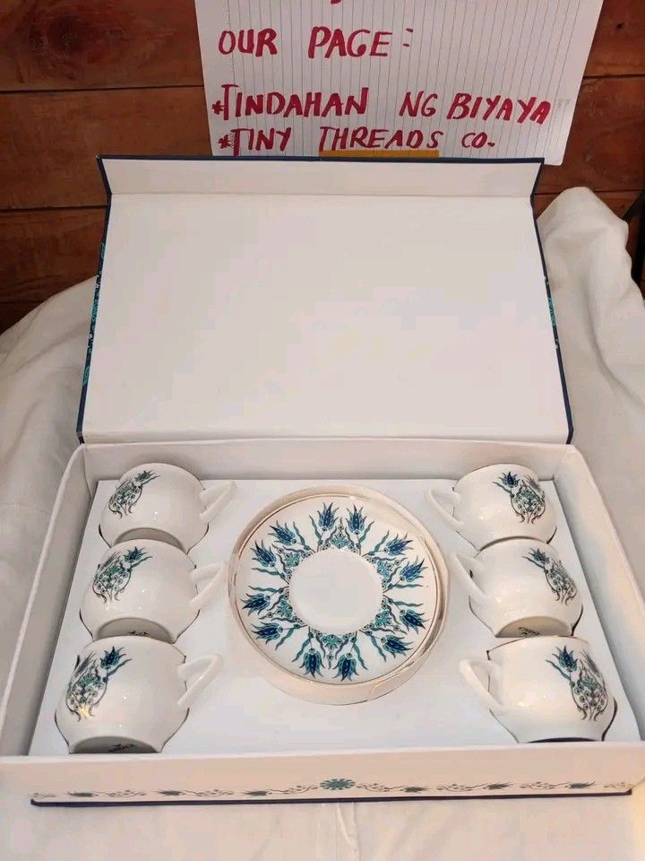 Turkish coffee cup (Category: Other Kitchen Appliances) located in Manila. Submitted by rubymielbona (Listing ID 1450358716, Image 1). Description: The Karaca İznik New Form Espresso/Turkish Coffee Cup Set for 6 Persons (90 ml) Super sale at 600‼️‼️ Market price : 1,200 - 2400 😱❌❌.