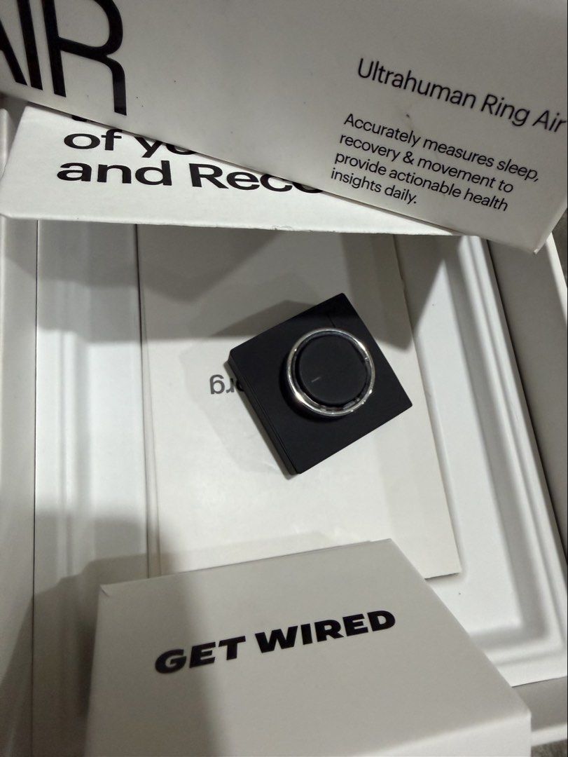 Ultrahuman Ring Air (Category: Health Monitors & Weighing Scales) located in Manila. Submitted by alah2010 (Listing ID 1450477352, Image 1). Description: Sizes available 7,8 and 9.