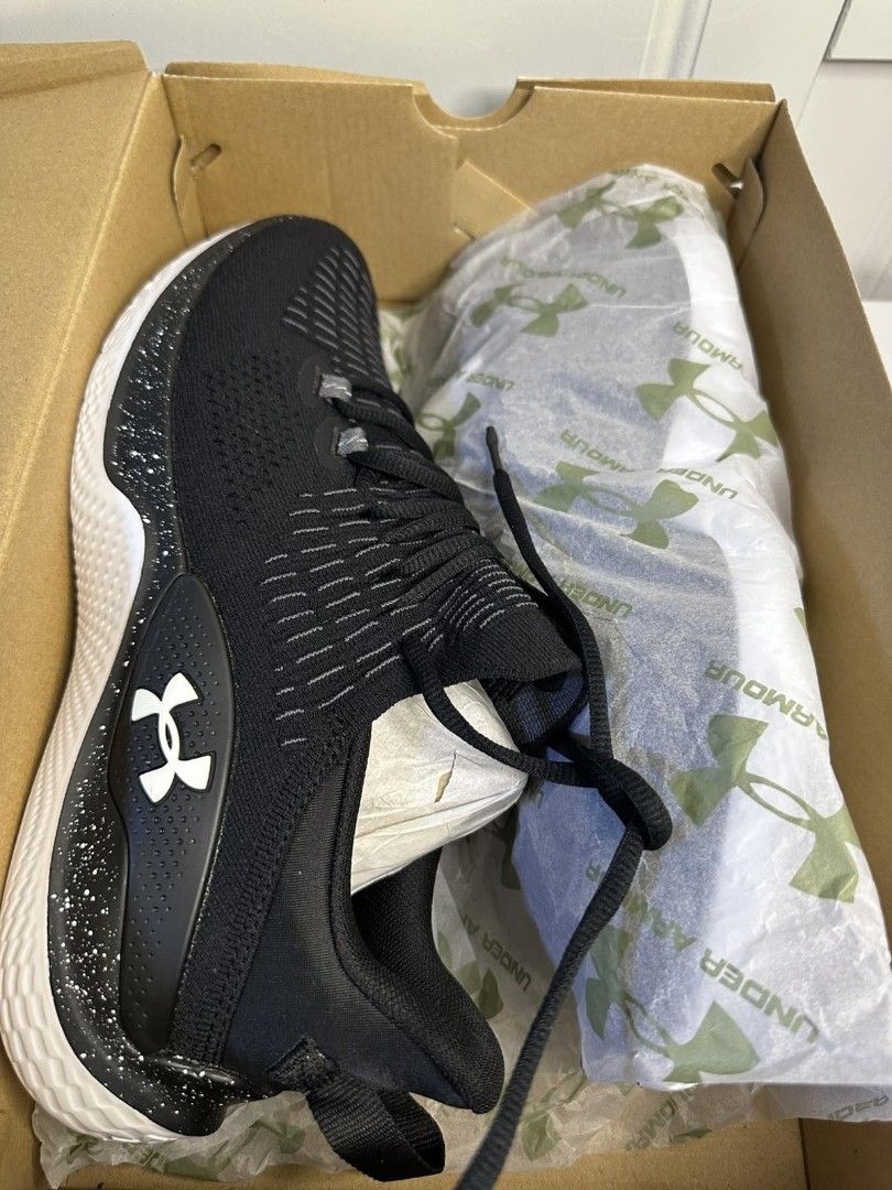 Under Armour Flow Dynamic IntLKnT Black Running Shoes (Category: Sneakers) located in Manila. Submitted by dx_ram (Listing ID 1450341617, Image 3). Description: NEGOTIABLE PLUS SHIPPING (free shipping with in metro manila only) The Under Armour Flow Dynamic IntelliKnit (3027177-001) original retail price in the Philippines is approximately ₱7,400, with current market listings depending on retail discounts and platform promotions. [1, 2] ## Techni