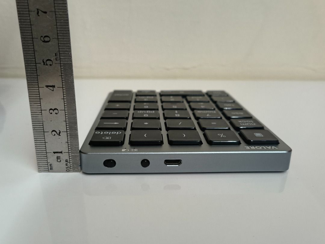 Valore Slim Wireless Numpad513023749674782721