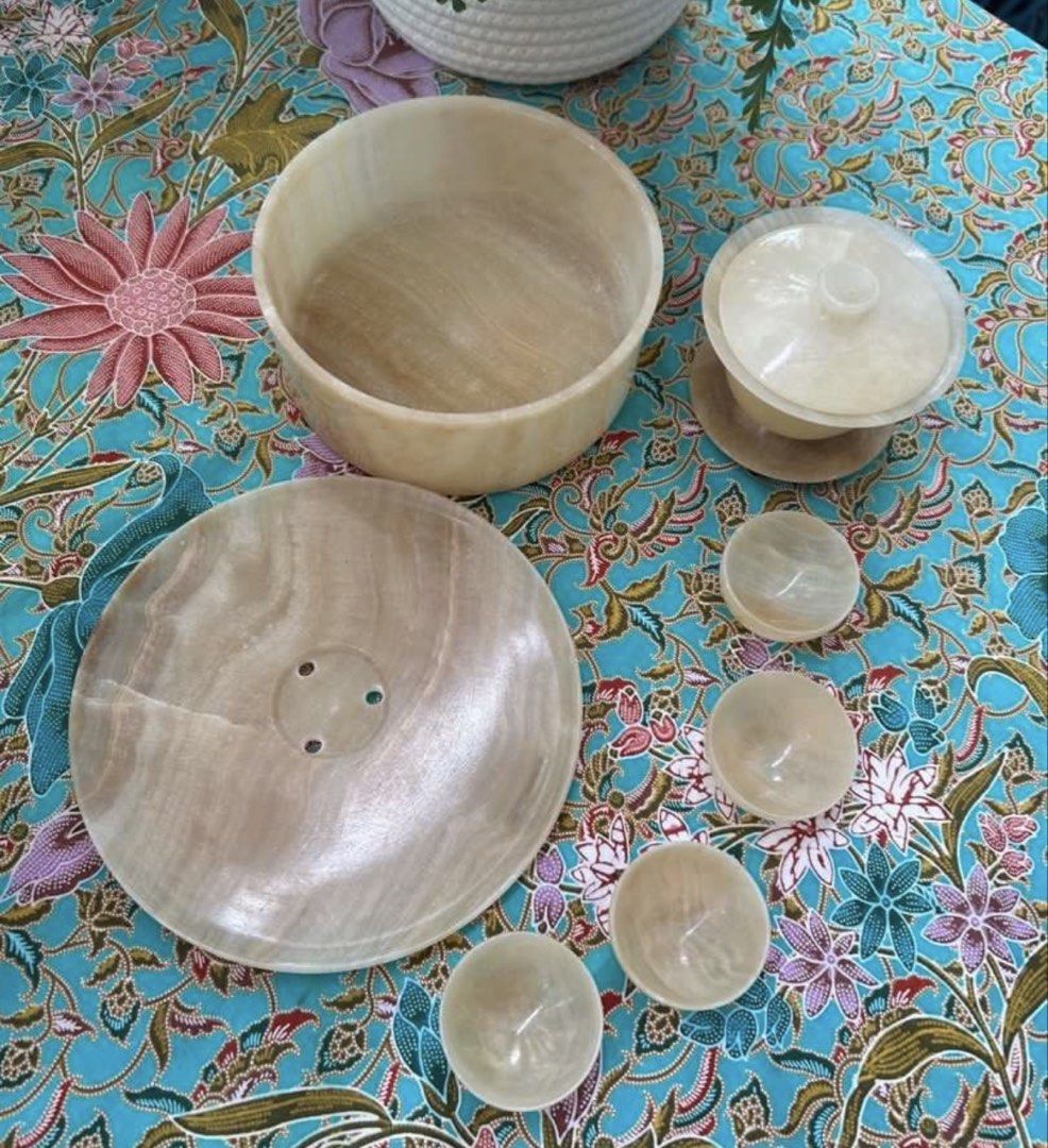 Vintage carved tea set512517252224143362