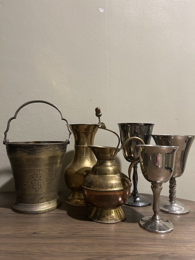 Vintage collection (Category: Vintage Collectibles) located in Bulacan. Submitted by YourCollection (Listing ID 1450358366, Image 1). Description: .