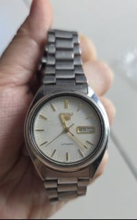 (Category: ) located in . Submitted by js.tan. (Listing ID 1450354696, Image 1). Description: .