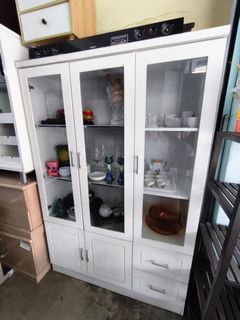 (Category: ) located in . Submitted by lazada.kim.huat.furniture (Listing ID 1450478201, Image 1). Description: .