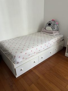(Category: ) located in . Submitted by prass567 (Listing ID 1450356667, Image 1). Description: .