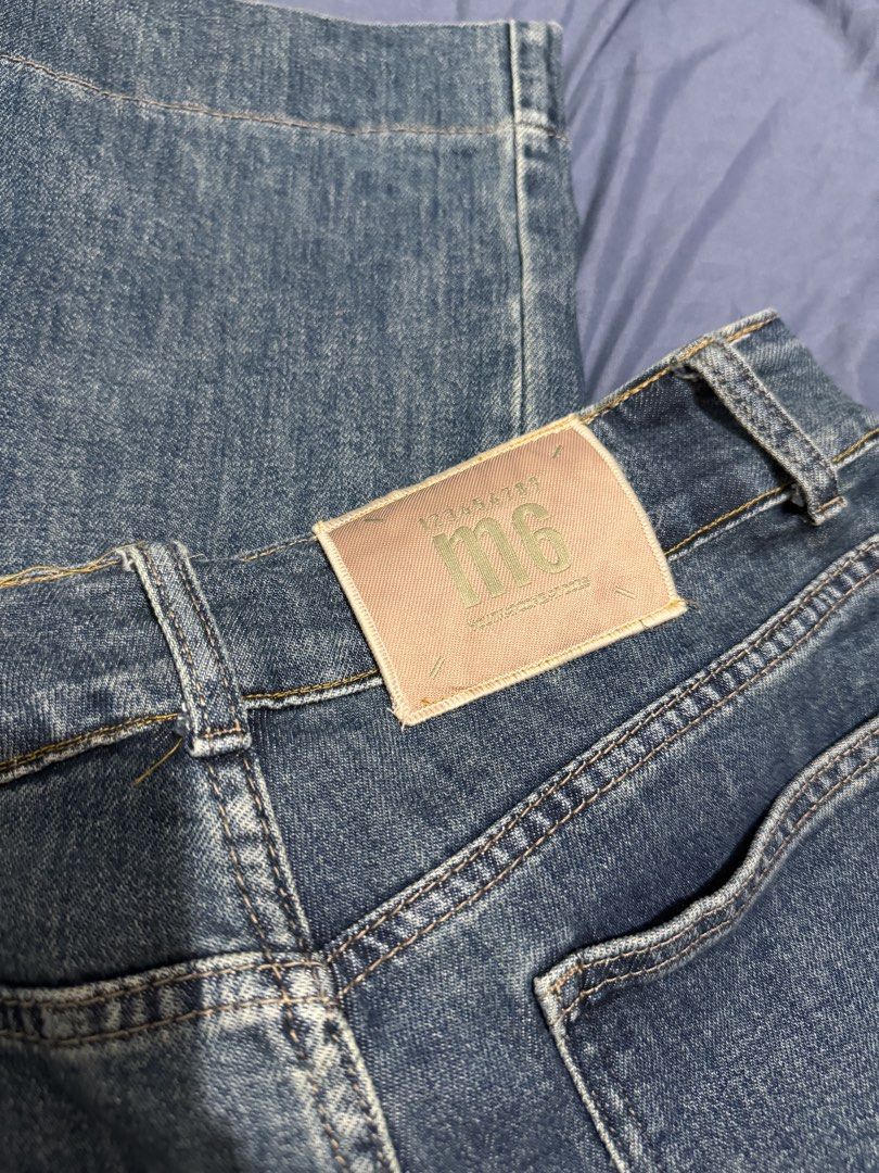 Wide Leg High Waist Jeans (Category: Jeans) located in Mandaluyong City. Submitted by blzstr (Listing ID 1450433126, Image 3). Description: - Style: Wide leg denim jeans - Size: 4XL on tag but fits large well - waist 33inches - slightly stretchy - Color: Classic blue wash - Closure: Double button at waist - Pockets: Two front, two back - Fit: Relaxed, with wide leg opening.