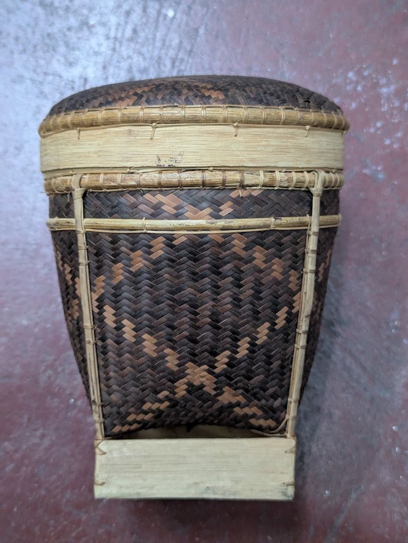 Woven Basket #5 (Category: Storage Boxes & Baskets) located in Manila. Submitted by allyleighhh (Listing ID 1450473150, Image 1). Description: Dimensions: 16 x 13.5 cm.