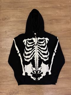 (Category: ) located in . Submitted by gbstore (Listing ID 1450445295, Image 1). Description: .