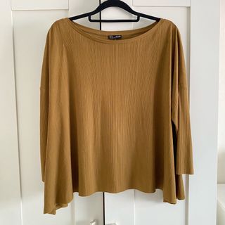 (Category: ) located in . Submitted by shopsundayx (Listing ID 1450413130, Image 1). Description: .