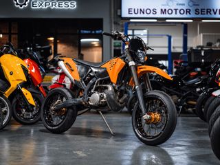 MOTORCYCLES AVAILABLE Collection item 1