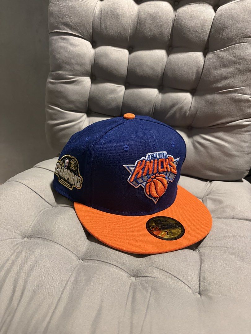 2 TONE NY KNICKS CHAMP2026 NE FITTED HAT (Category: Caps & Hats) located in Imus. Submitted by stlogalleryph (Listing ID 1450670371, Image 1). Description: AVAILABLE SZS: 7 , 7 1/8 , 7 1/4 , 7 3/8 , 7 1/2 , 7 5/8 OEM.