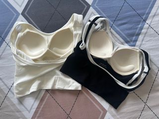 (Category: ) located in . Submitted by kk_preloved_ (Listing ID 1450581629, Image 1). Description: .