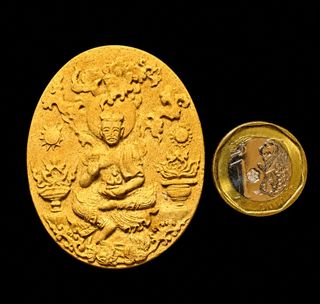 Khun Paen, Phra Trimurti, Nine Tail Fox, Yin Tong, Phra Ngan, Magic Horse, Butterfly, Metta Oil, Metta Wax, etc Collection item 2