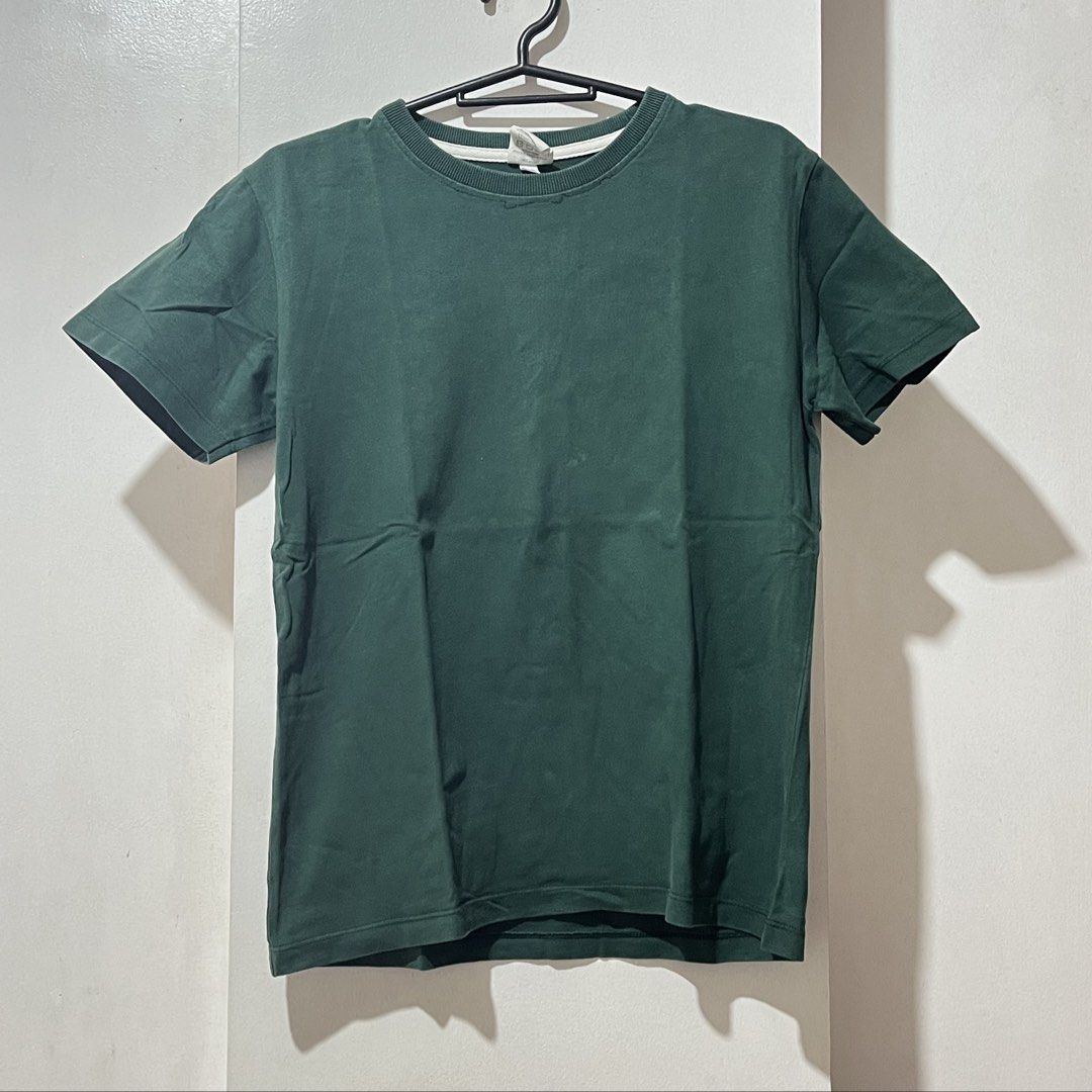 3 for 50 broccoli plain stripes plain black shirt (Category: Shirts) located in Navotas City. Submitted by elslimft (Listing ID 1450551559, Image 1). Description: .