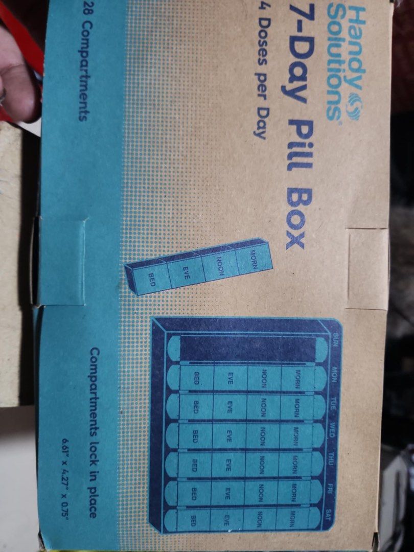 7 day Pill box (Category: Medical Supplies & Tools) located in Manila. Submitted by carlance (Listing ID 1450648964, Image 1). Description: Brand new and sealed, padala galing US .