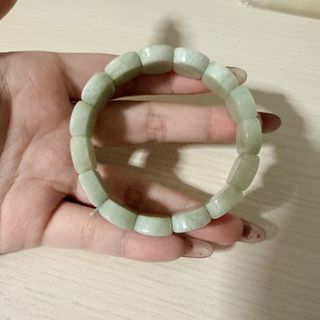 (Category: ) located in . Submitted by CherryBerryCloset (Listing ID 1450716678, Image 1). Description: .
