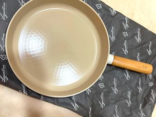 （分類：）位於 。 由 fgp7g2vqcz56358 提交（商品編號 1450666510，圖片 1）。簡介： 。
