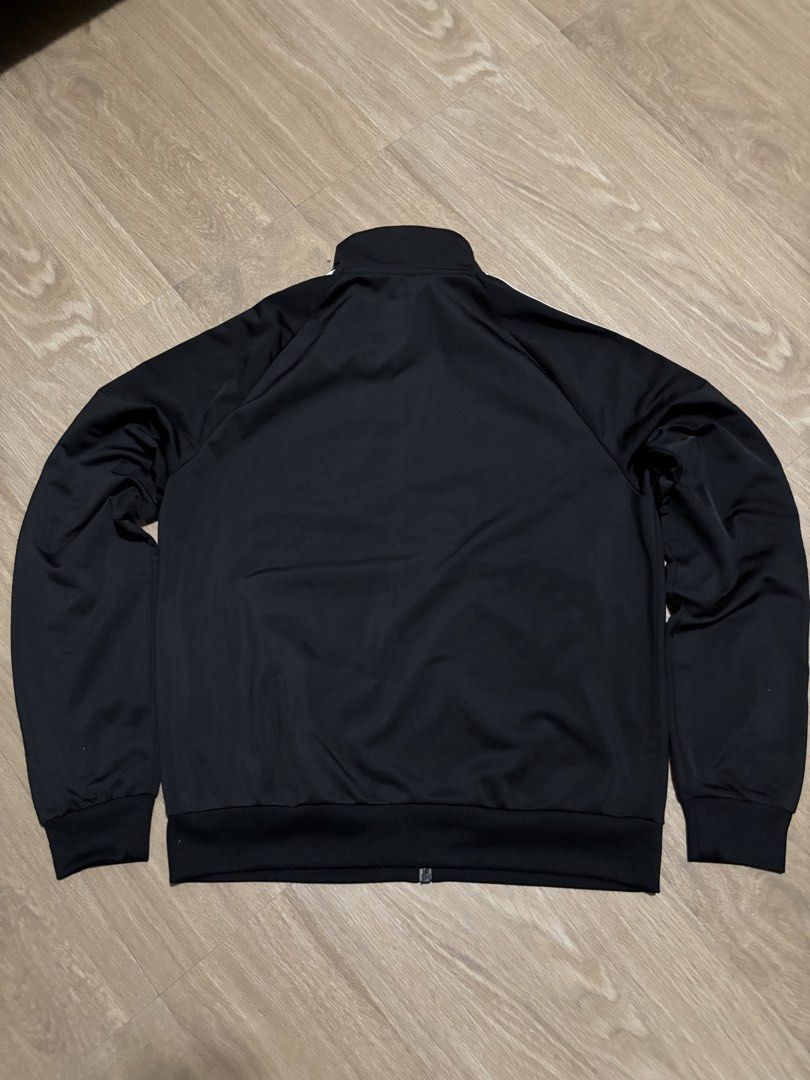 Adidas 3 stripes Track Jacket (Category: Coats, Jackets and Outerwear) located in Guiguinto. Submitted by lakanfinds (Listing ID 1450680885, Image 2). Description: Issue: None Condition: Like New Color rate: 10/10 W: 21.5 L: 26.