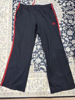 (Category: ) located in . Submitted by afiqnajmi97 (Listing ID 1450544668, Image 1). Description: .