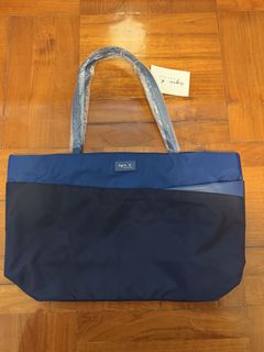 （分類：）位於 。 由 porter_zucca 提交（商品編號 1450681436，圖片 1）。簡介： 。