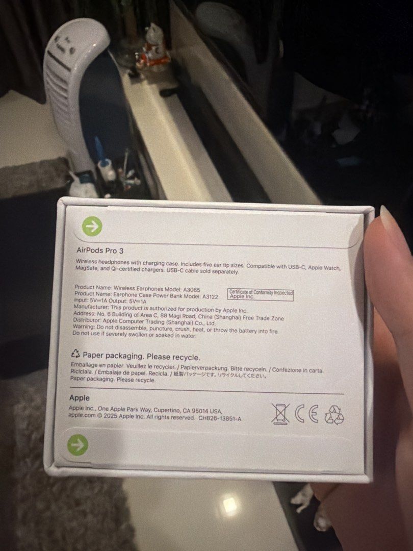 AirPods Pro 3514619285365729281