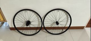 (Category: ) located in . Submitted by kiwicycle (Listing ID 1450609920, Image 1). Description: .