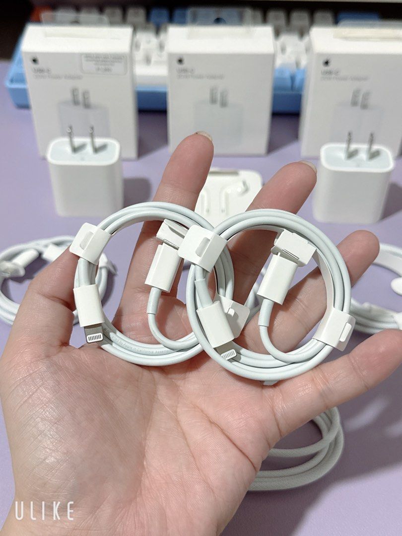 Apple Chargers Apple Headset lighning connector (Category: Chargers & Cables) located in Angeles City. Submitted by sjd_stuff (Listing ID 1450710698, Image 3). Description: Apple Lightning Cables 1k each Apple Usb C power adaptor 20 watts Fast charger 1k each Apple Earpods with Lightning Connector 1200 .